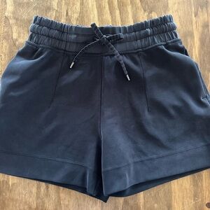 Lululemon Soft Ambitions High-Rise Shorts 4”